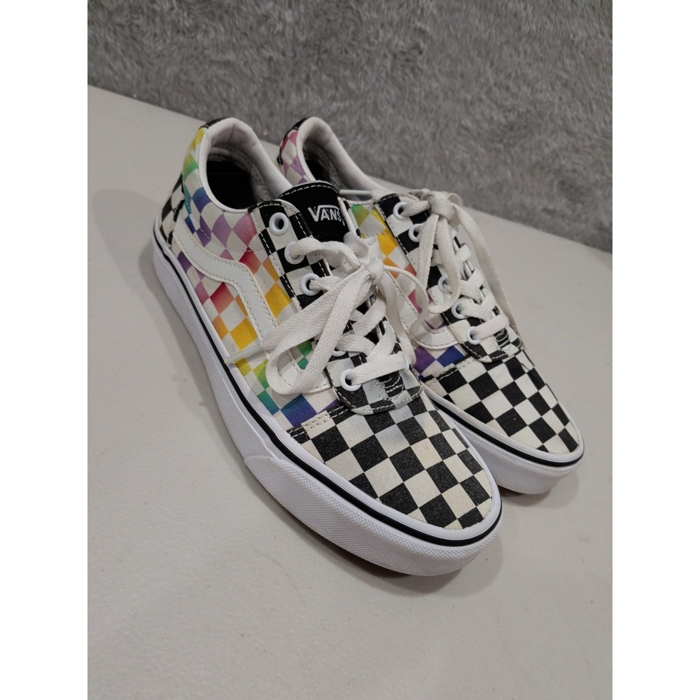 Vans Rainbow  Checkerboard Lace Skate Shoes Women Sz  7.5 Lace Up Lowtop